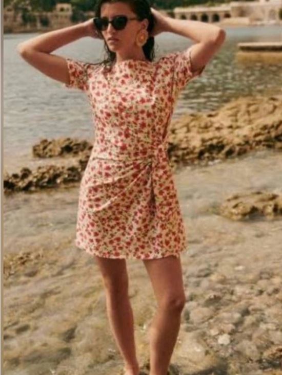 Sezane Dresses & Skirts - Sezane Short Pippa Dress in Coral Flowers